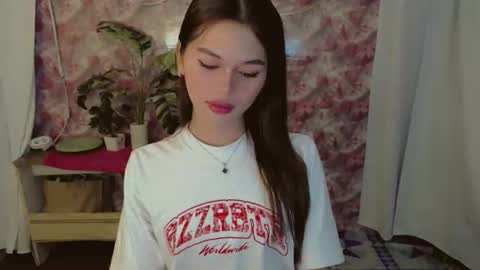 Snapshot of yourfavoratesunshine chatting on May 2026 11:50:02 AM Sunshine online show from May 2026 11:50:02 AM