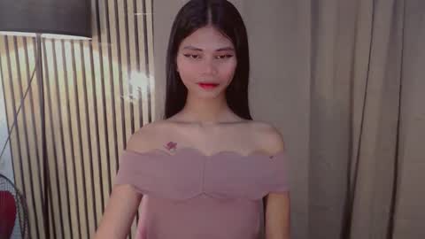 Vivian online show from January 2026 03:17:01 PM