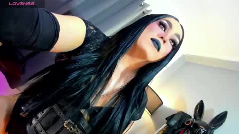  not into STINGY and CHEAP people online show from October 2025 09:48:02 PM