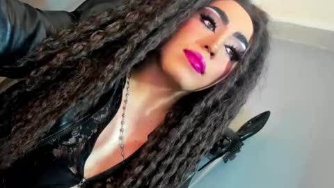  not into STINGY and CHEAP people online show from December 2025 10:37:02 PM