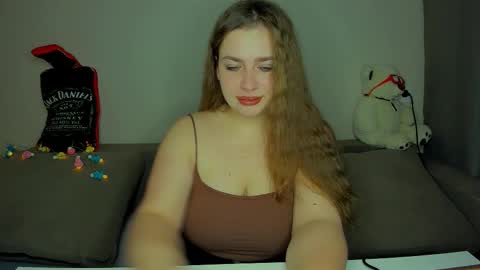 Snapshot of yourgem__ chatting on December 2025 02:19:02 AM yourgem__ online show from December 2025 02:19:02 AM