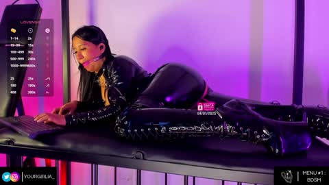 Call me Lia        online show from January 2025 08:39:01 AM