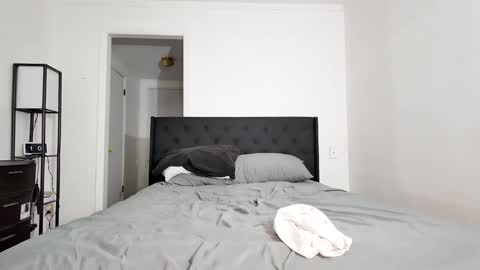 yourguuy21 online show from January 2026 07:10:02 AM