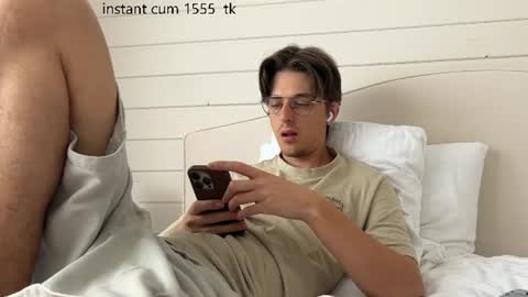 Snapshot of yourhotchristian chatting on June 2026 06:45:01 AM Chris online show from June 2026 06:45:01 AM