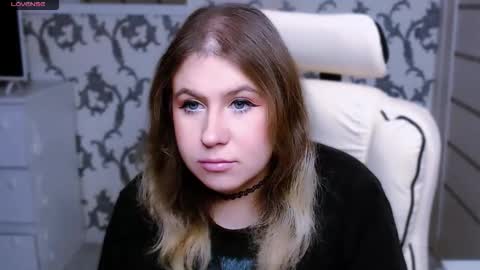 Karma online show from November 2025 01:25:02 PM