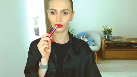 Snapshot of yourladysunshine chatting on February 2026 08:19:01 AM Ksyusha online show from February 2026 08:19:01 AM