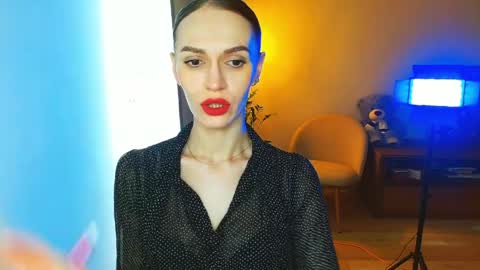 Snapshot of yourladysunshine chatting on April 2026 07:06:01 AM Ksyusha online show from April 2026 07:06:01 AM