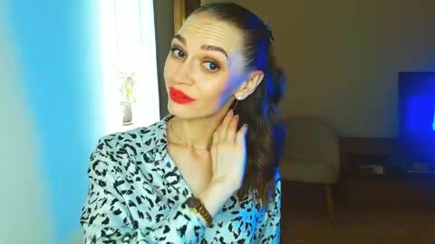 Snapshot of yourladysunshine chatting on April 2026 06:44:01 AM Ksyusha online show from April 2026 06:44:01 AM