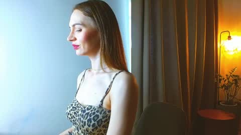 Snapshot of yourladysunshine chatting on April 2026 07:24:02 AM Ksyusha online show from April 2026 07:24:02 AM