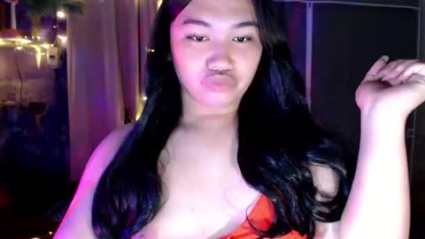 LORI online show from February 2025 01:19:02 AM