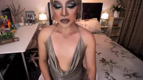 --               online show from December 2025 03:23:01 AM