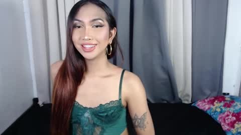 yourlovebella88 online show from October 2025 05:02:02 PM