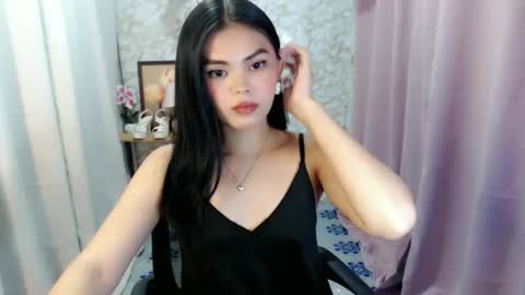 your lovely Dina online show from January 2026 01:46:01 PM