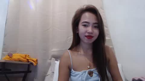 yourloving_maris online show from October 2025 12:03:01 PM