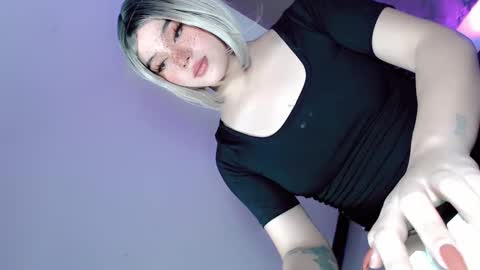 Snapshot of yourlovingpearl chatting on December 2024 04:29:02 PM PEARL online show from December 2024 04:29:02 PM