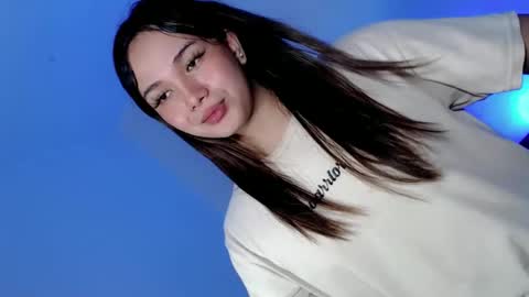 Snapshot of yourlovingpearl chatting on February 2025 12:09:01 AM PEARL online show from February 2025 12:09:01 AM