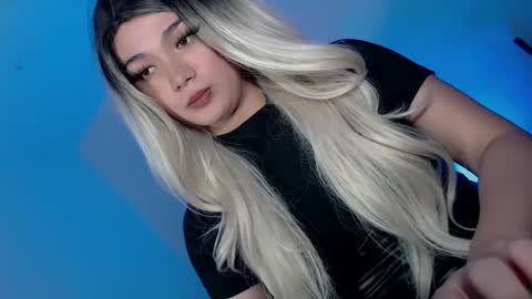 Snapshot of yourlovingpearl chatting on February 2025 06:54:02 AM PEARL online show from February 2025 06:54:02 AM