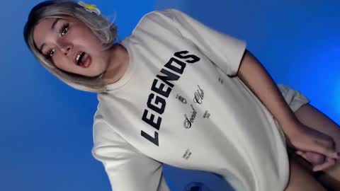 Snapshot of yourlovingpearl chatting on March 2025 06:57:01 AM PEARL online show from March 2025 06:57:01 AM