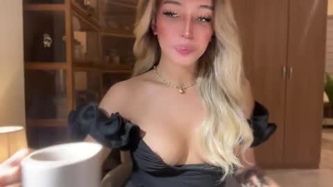 Pearl online show from February 2026 08:13:01 AM