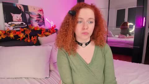 Ashley online show from November 2025 09:06:01 PM