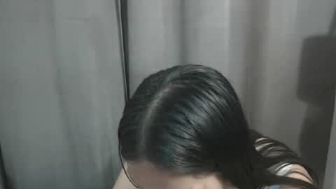 Snapshot of yourpinay_belle chatting on March 2026 11:44:02 AM Belle online show from March 2026 11:44:02 AM