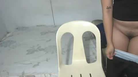 Snapshot of yourpinay_belle chatting on April 2026 12:21:02 AM Belle online show from April 2026 12:21:02 AM