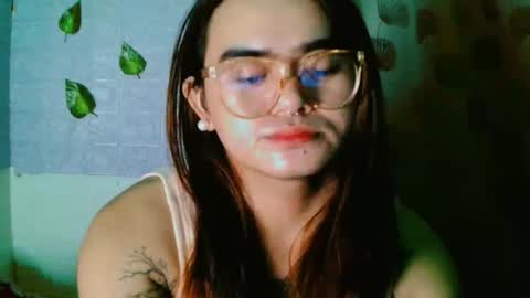 Snapshot of yourprincessthea chatting on December 2025 06:35:02 PM yourprincessthea online show from December 2025 06:35:02 PM