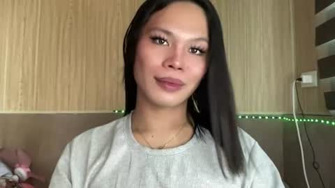 yourseductive_jem online show from June 2026 06:33:02 AM