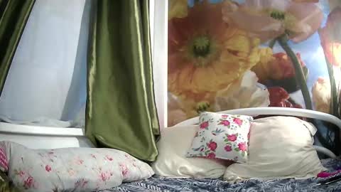 kroshka online show from December 2025 12:33:02 PM