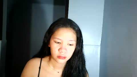 yoursexy_reb online show from December 2025 01:10:02 AM