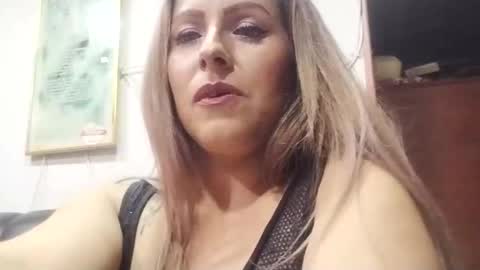 Snapshot of yoursexymature2024 chatting on March 2025 05:14:02 AM yoursexymature2024 online show from March 2025 05:14:02 AM