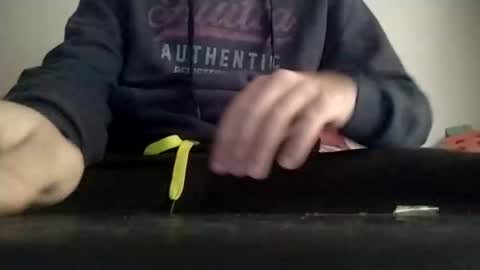 Mark online show from November 2025 03:01:02 PM