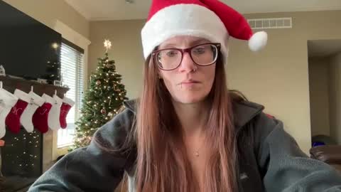 Snapshot of yourstrulylivy chatting on December 2024 05:55:02 PM yourstrulylivy online show from December 2024 05:55:02 PM