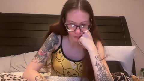 Snapshot of yourstrulylivy chatting on January 2025 01:30:01 PM yourstrulylivy online show from January 2025 01:30:01 PM