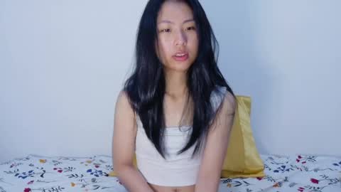 Snapshot of yoursweetestkiwi chatting on April 2026 12:37:02 AM Kiwi online show from April 2026 12:37:02 AM