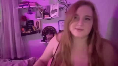 Snapshot of yourthickgingergoddess chatting on December 2024 01:37:02 AM yourthickgingergoddess online show from December 2024 01:37:02 AM