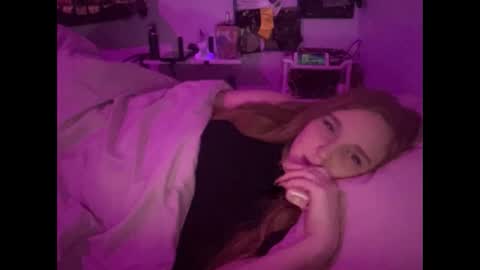Snapshot of yourthickgingergoddess chatting on December 2024 02:56:02 AM yourthickgingergoddess online show from December 2024 02:56:02 AM