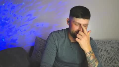 youzername2 online show from April 2026 12:42:02 AM