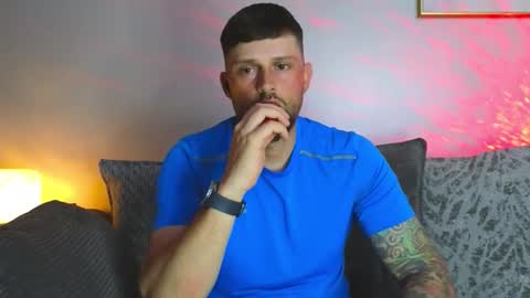 youzername2 online show from April 2026 11:24:01 PM