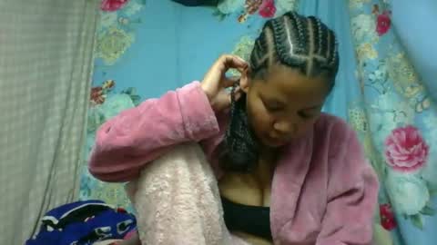 yrrinah online show from October 2025 03:49:01 AM