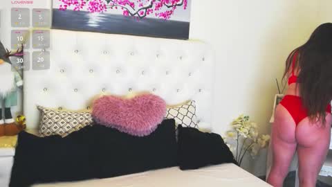 Yssabel online show from March 2026 05:25:01 AM