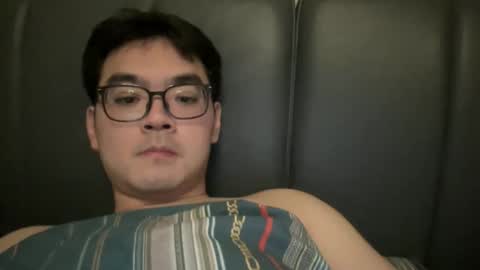 Albert Locko online show from January 2026 06:22:01 PM