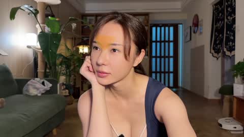 lili online show from November 2025 11:32:02 AM