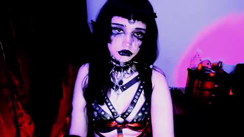 Yue Eclipsa online show from February 2026 05:06:02 AM