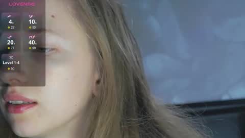 yuki_bloom online show from October 2025 09:40:01 AM