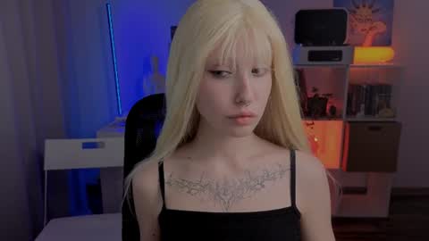 Misa online show from July 2026 06:43:02 PM