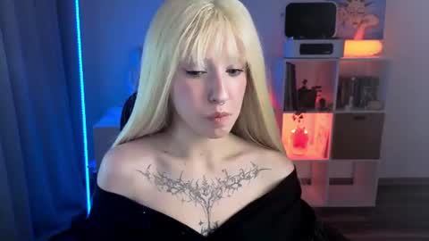 Misa online show from July 2026 07:39:01 PM