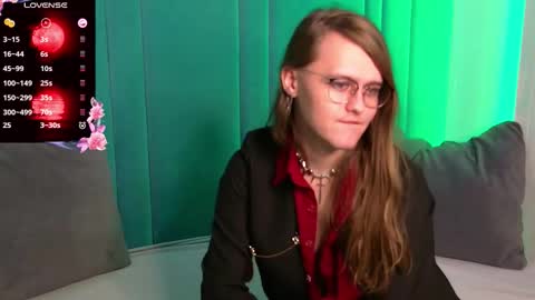 Yuko online show from November 2025 08:18:02 PM