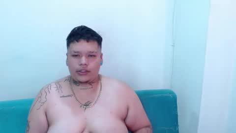 yul and val couple online show from November 2025 05:36:02 PM