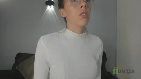 Snapshot of yulievans chatting on January 2025 11:23:01 PM yulievans online show from January 2025 11:23:01 PM